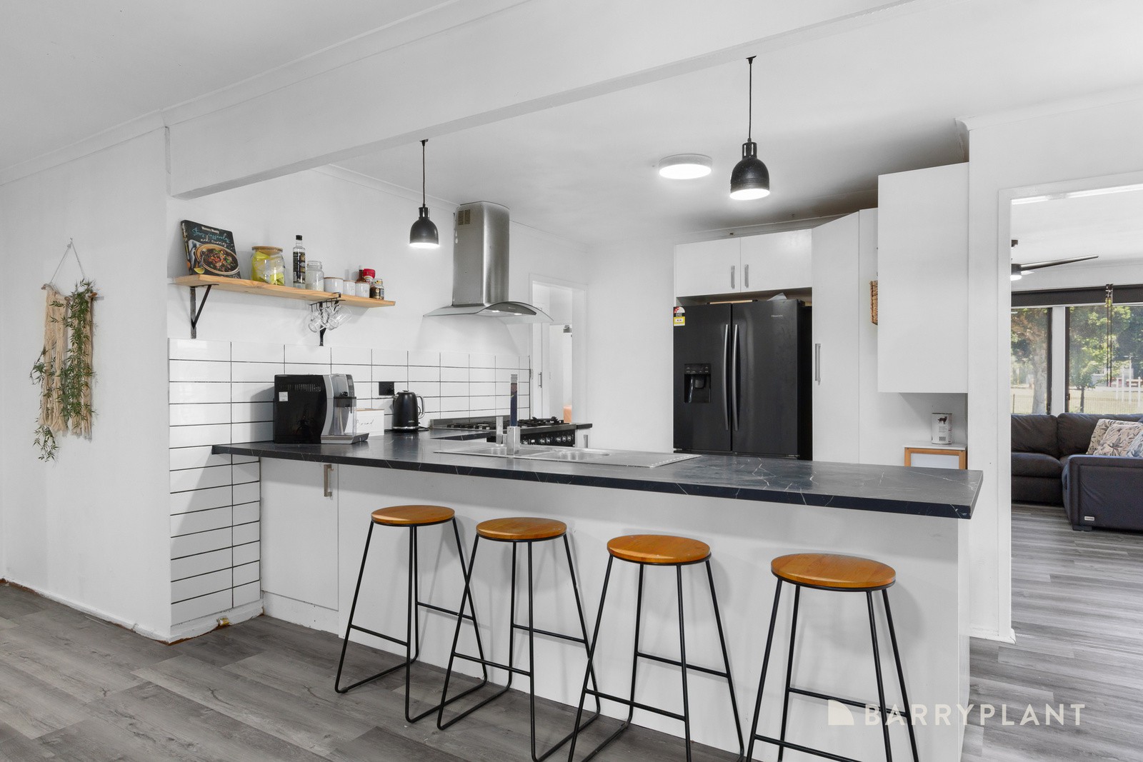 53 Gladesville Drive, Kilsyth, VIC 3137, Kilsyth - Thumbnail 3