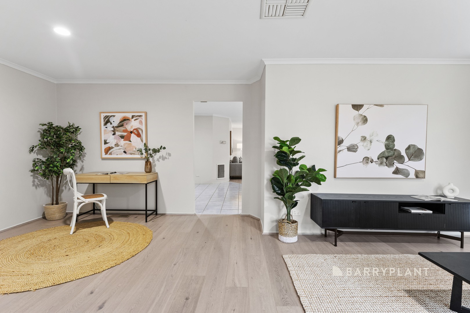 53 Hedgeley Drive, Berwick, VIC 3806, Berwick - Thumbnail 3