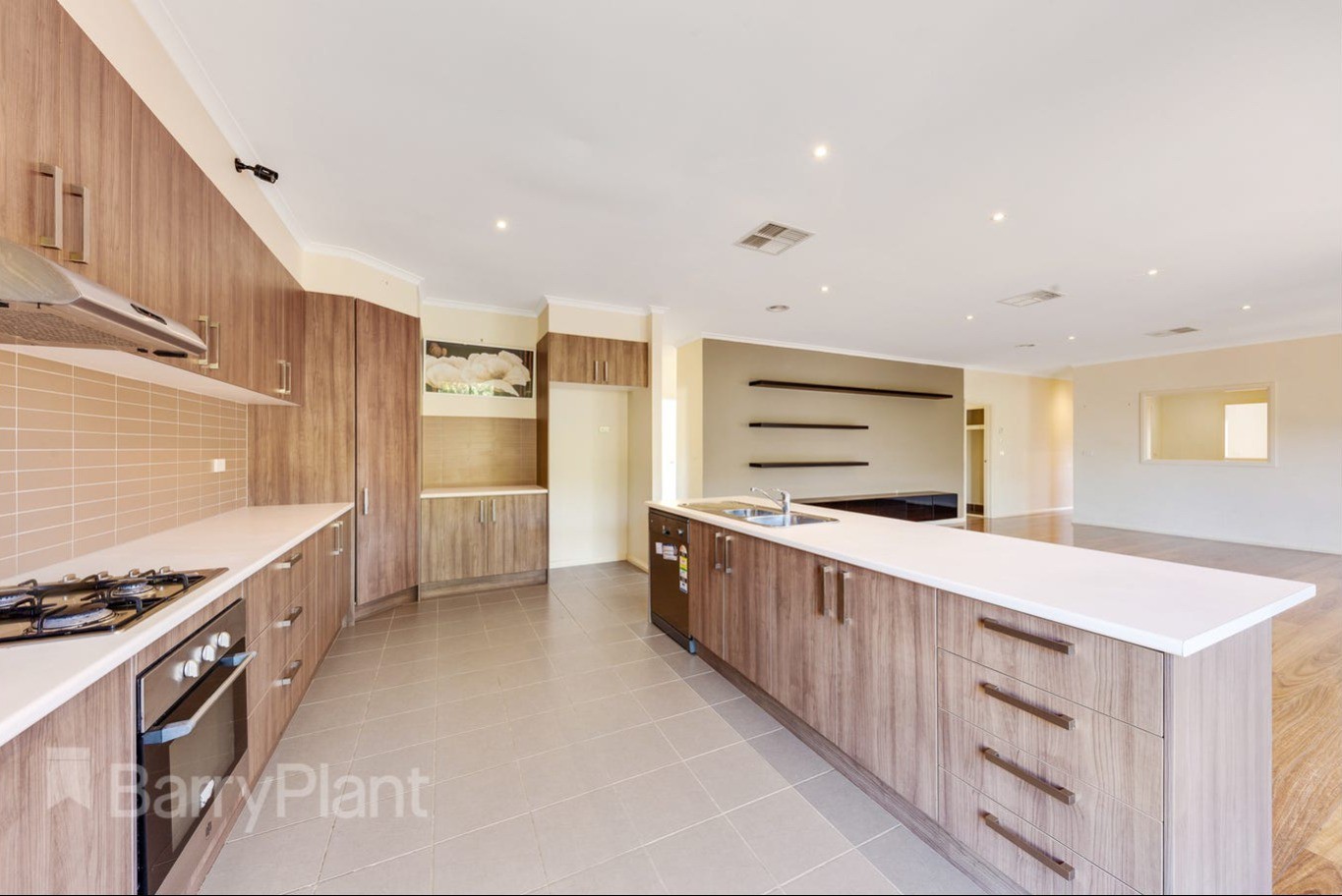 53 Inglewood Drive, Burnside Heights, VIC 3023, Burnside Heights - Thumbnail 3