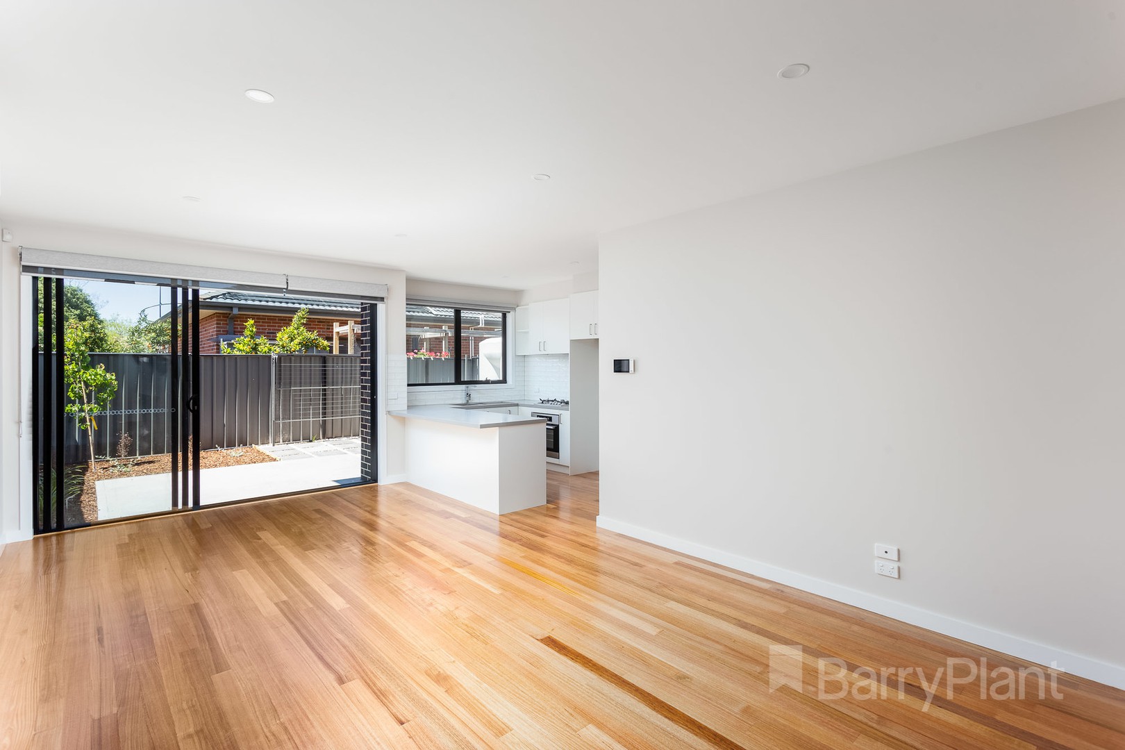 53 Lindsay Gardens, Point Cook, VIC 3030, Point Cook - Thumbnail 4