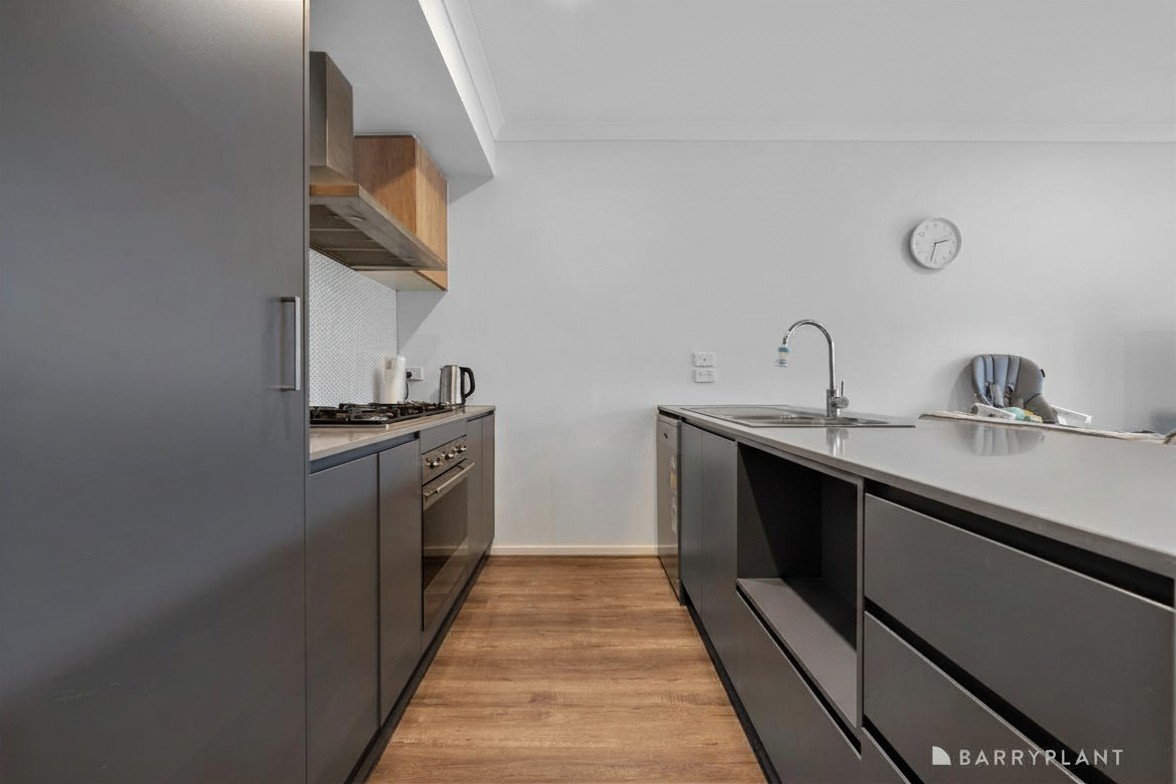 53 Litoria Drive, Deanside, VIC 3336, Deanside - Thumbnail 5