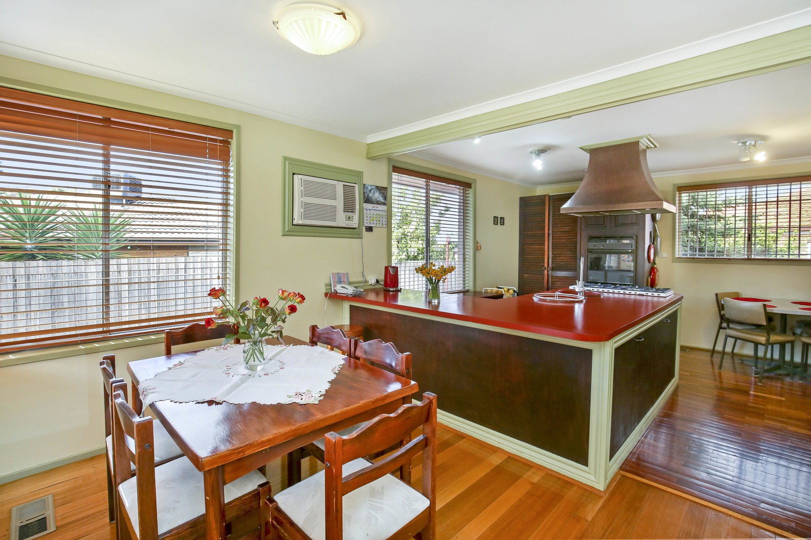 53 Mahoneys Road, Reservoir, VIC 3073, Reservoir - Thumbnail 4