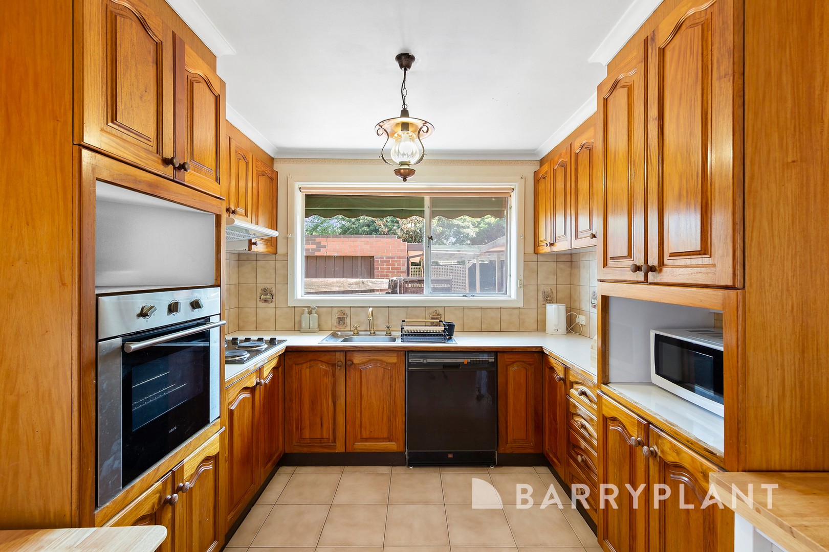 53 Mcarthur Avenue, St Albans, VIC 3021, St Albans - Thumbnail 5