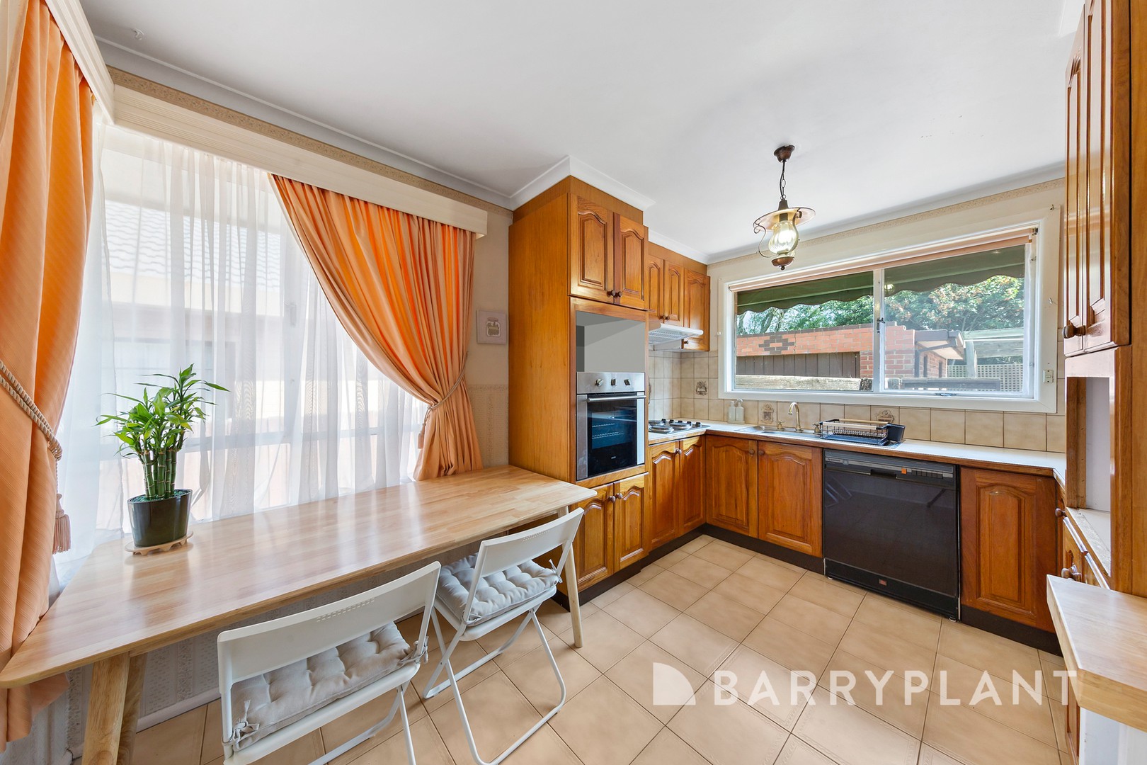 53 Mcarthur Avenue, St Albans, VIC 3021, St Albans - Thumbnail 6