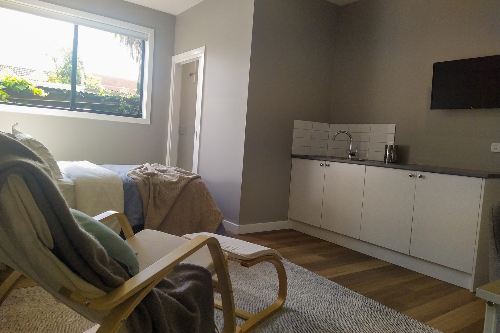 53 Mcewan Road, Heidelberg Heights, VIC 3081 - Thumbnail 1 - 13/09/2021