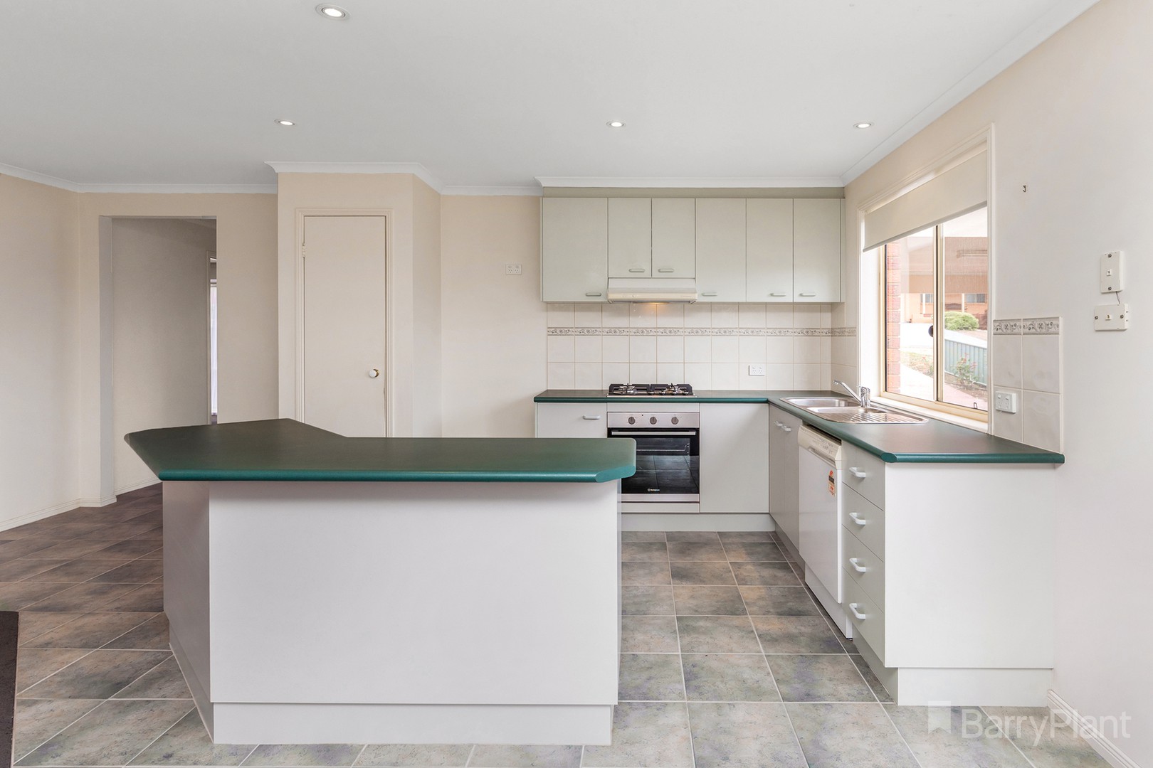 53 Mistletoe StreetGolden Square, VIC 3555  - Leased, Golden Square - Thumbnail 4