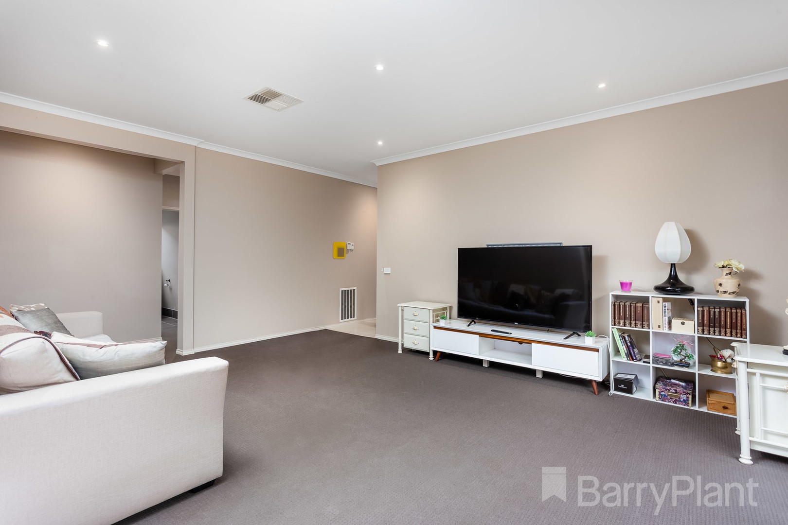 53 Nossal Drive, Point Cook, VIC 3030, Point Cook - Thumbnail 5