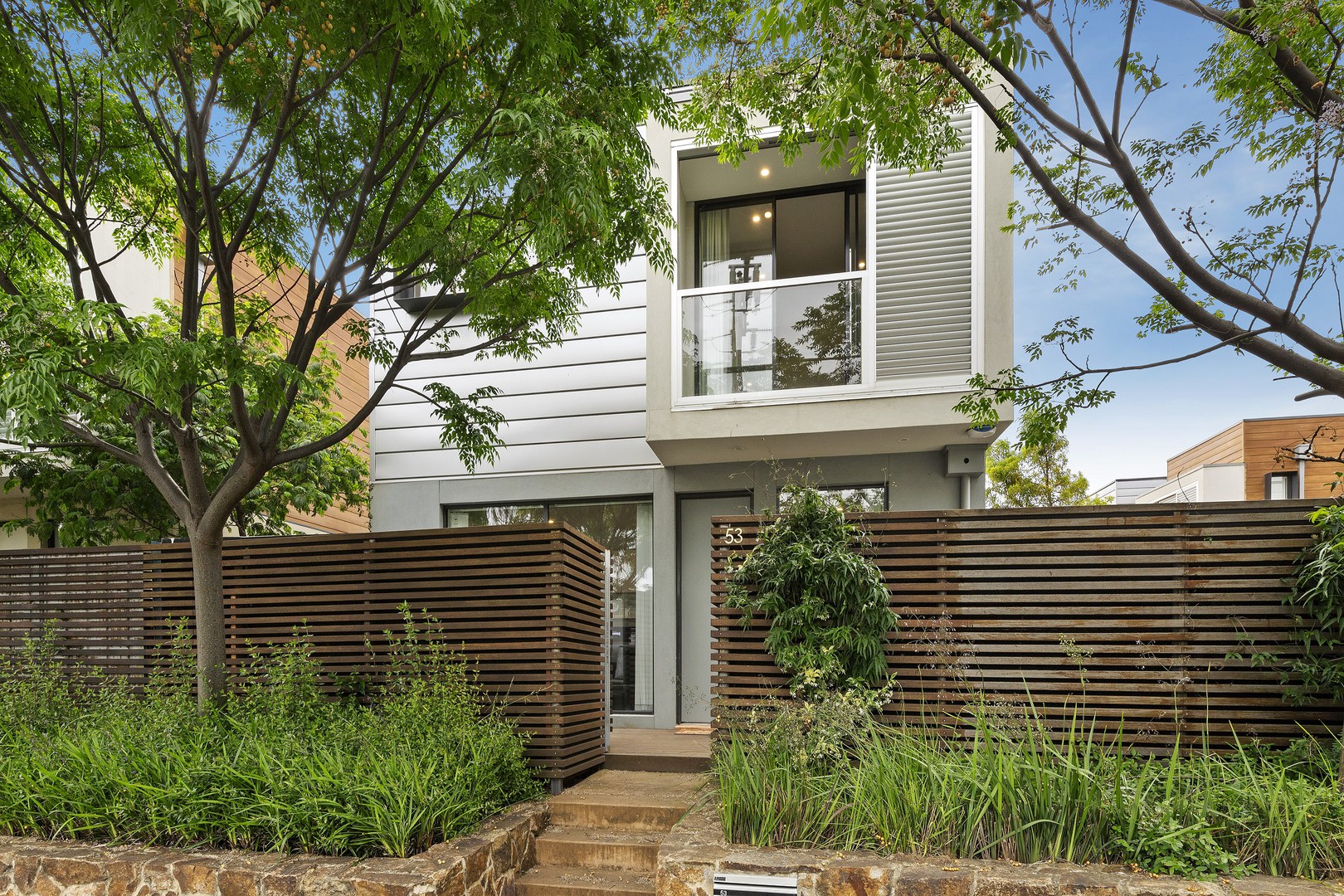53 Oriel Road, Ivanhoe, VIC 3079, Ivanhoe - Thumbnail 2