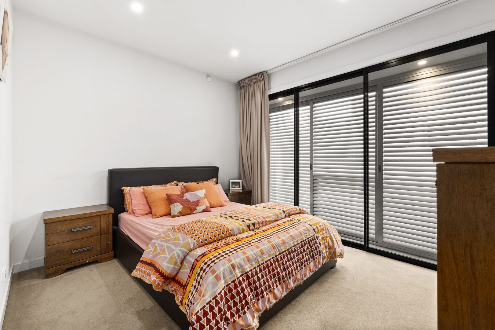 53 Oriel Road, Ivanhoe, VIC 3079, Ivanhoe - Thumbnail 6