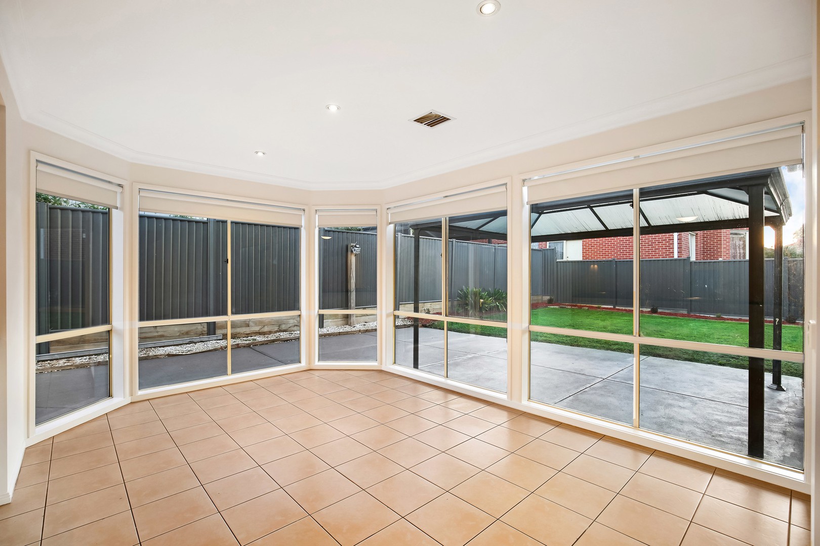 53 Prospect Hill Drive, Bundoora, VIC 3083 - Thumbnail 1 - 04/05/2026