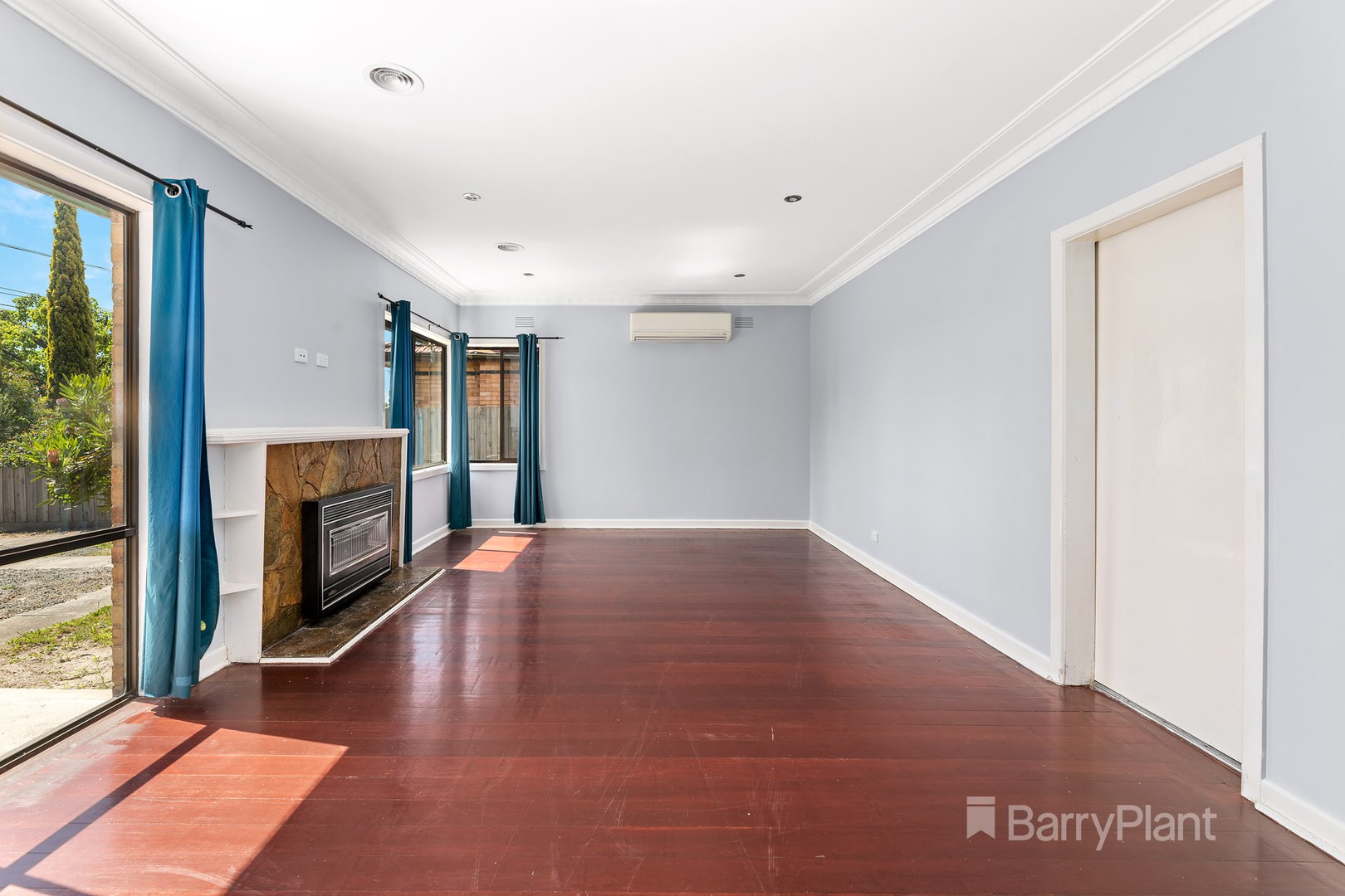 53 Rooks Road, Mitcham, VIC 3132, Mitcham - Thumbnail 2
