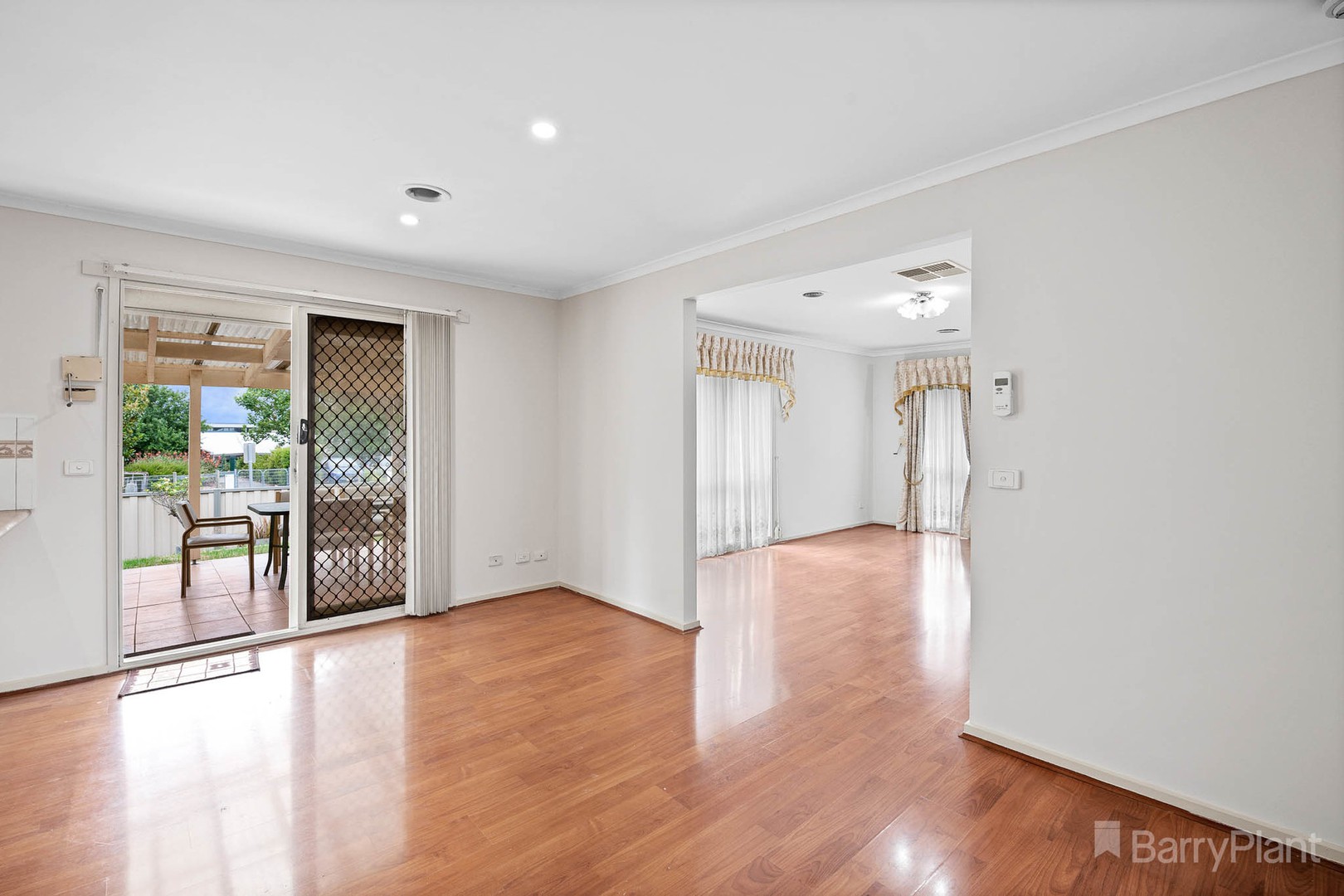 53 Tarcoola Drive, Narre Warren, VIC 3805, Narre Warren - Thumbnail 5