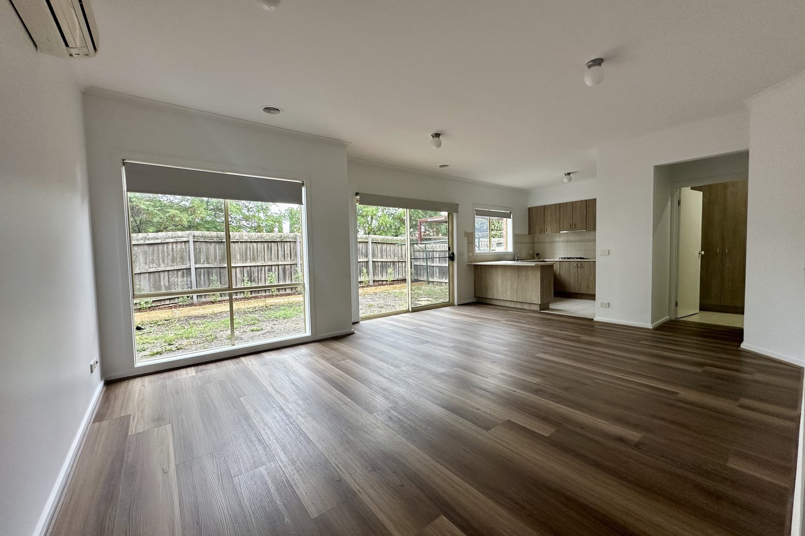 53 The Glades, Taylors Hill, VIC 3037, Taylors Hill - Thumbnail 2