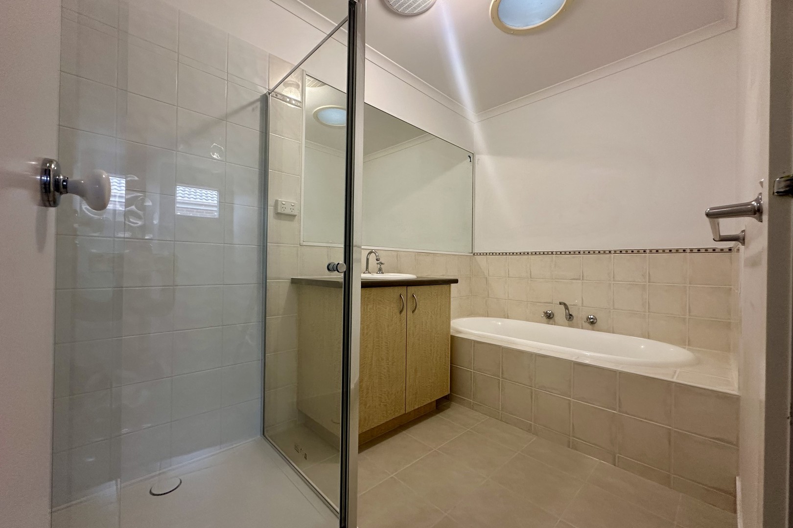 53 The Glades, Taylors Hill, VIC 3037, Taylors Hill - Thumbnail 7