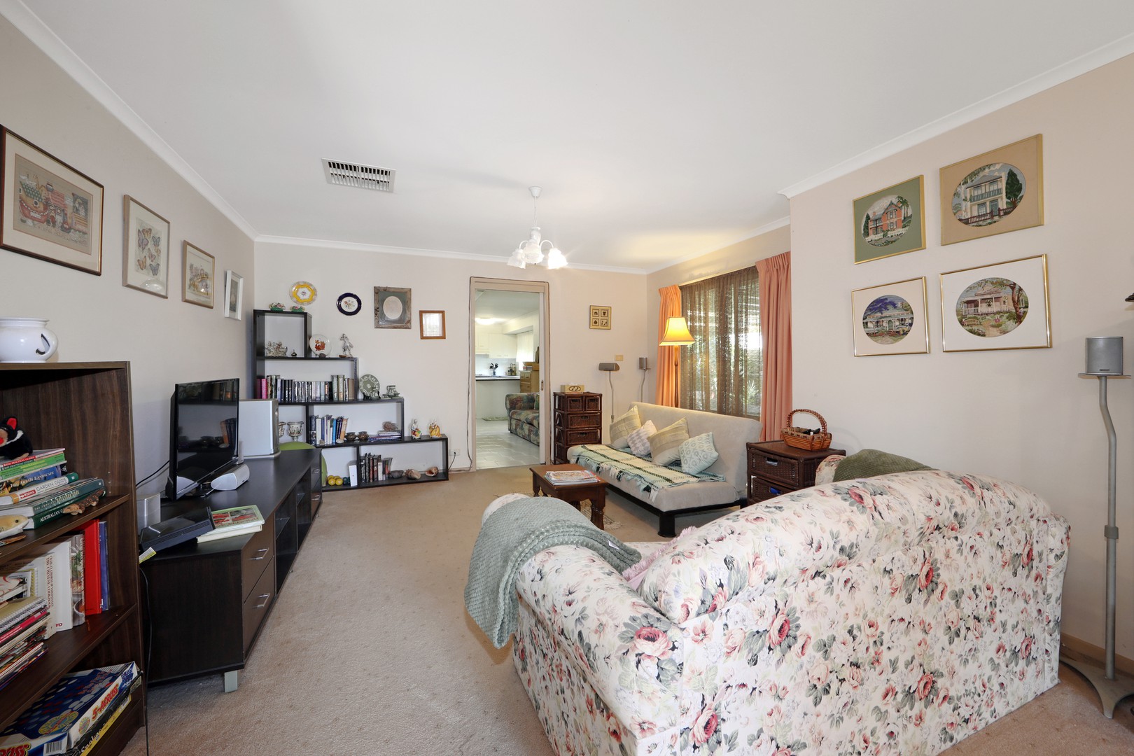 53 Trisha Drive, Rowville, VIC 3178 - Thumbnail 2 - 25/03/2022