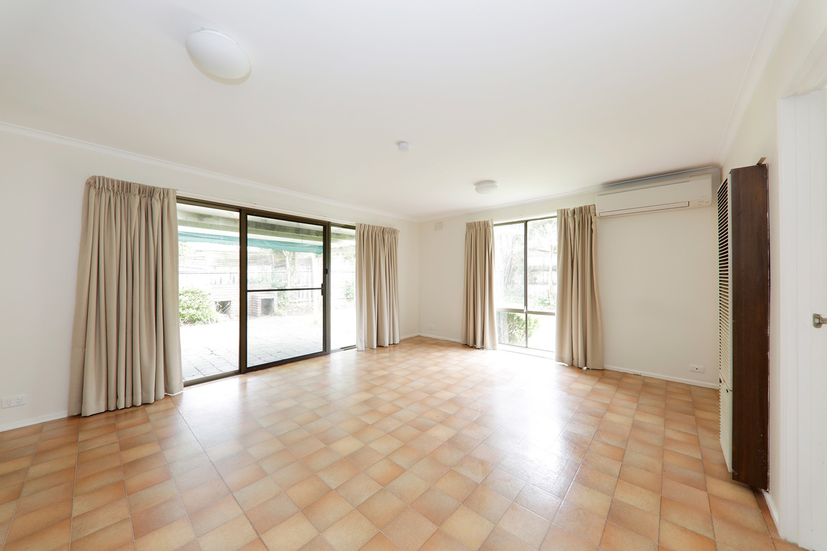 53 Walker Road, Mount Waverley, VIC 3149, Mount Waverley - Thumbnail 6