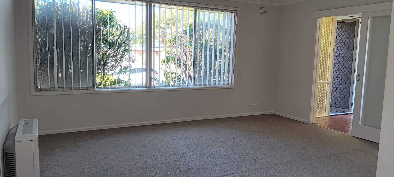 53 Walker Road, Mount Waverley, VIC 3149 - Thumbnail 2 - 12/08/2025