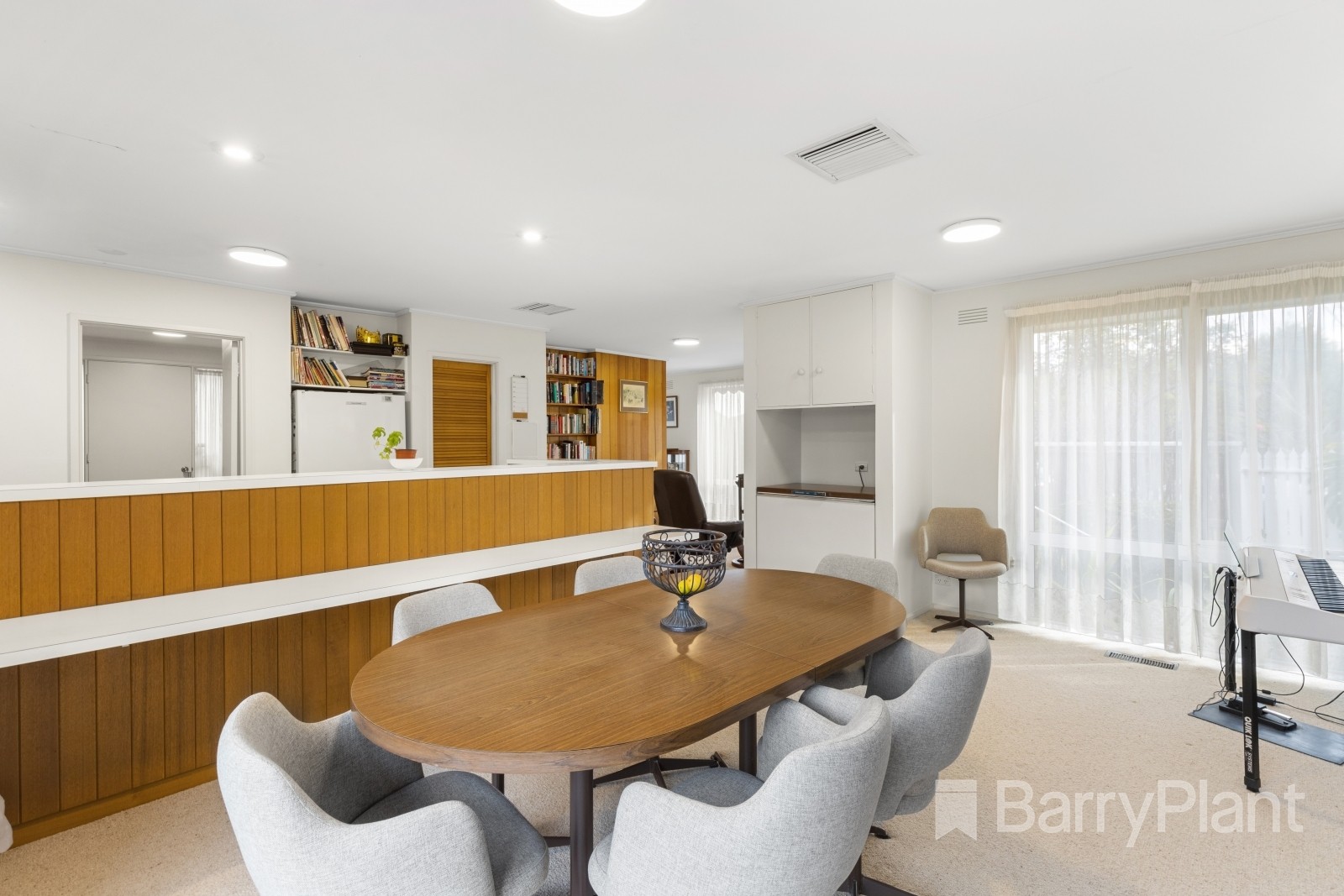 53 Winmalee Drive, Glen Waverley, VIC 3150, Glen Waverley - Thumbnail 4