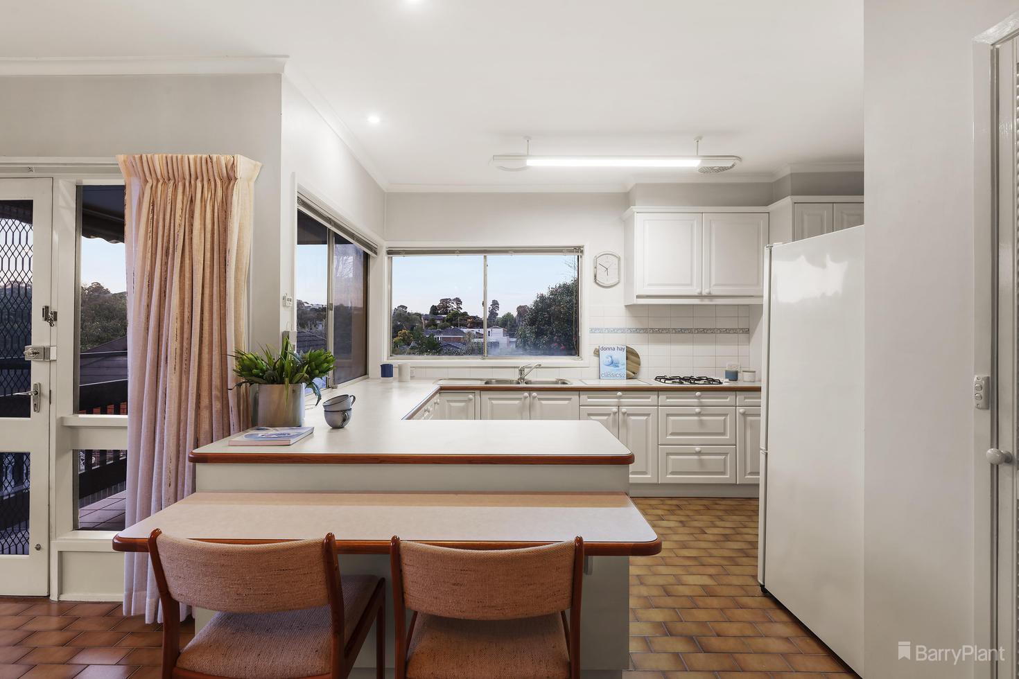 53 Winston Drive, Doncaster, VIC 3108, Doncaster - Thumbnail 5