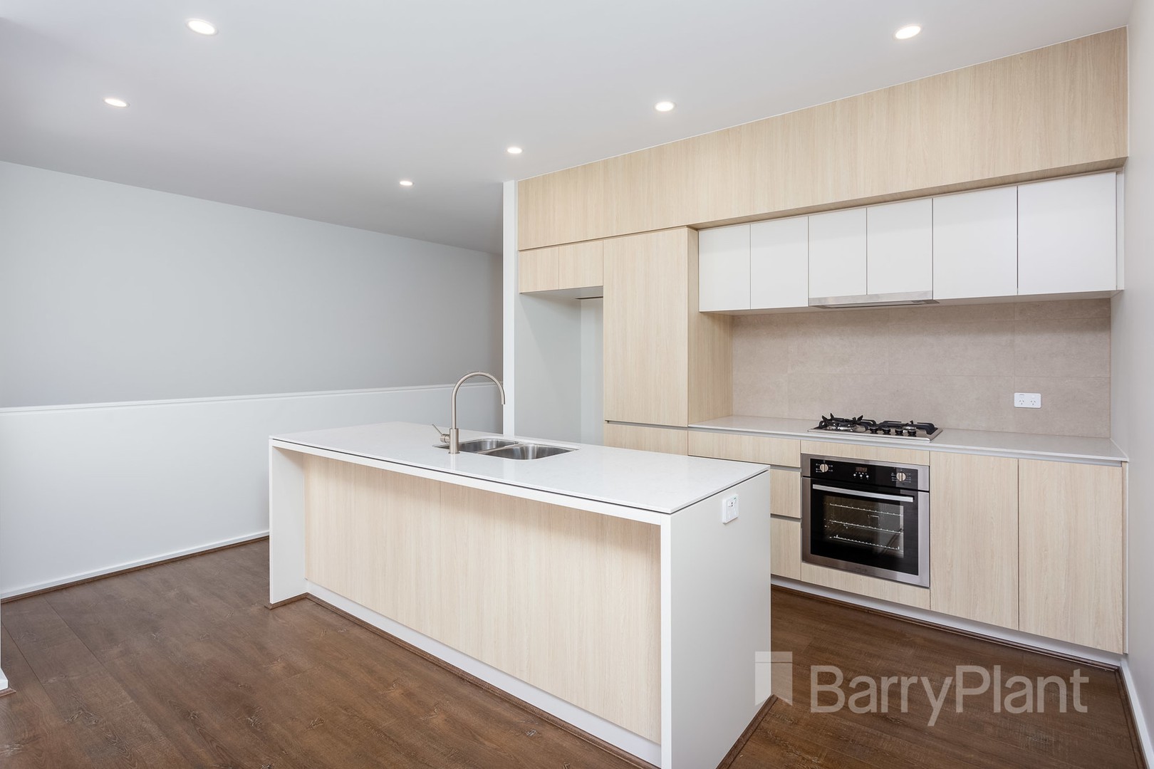 53 Zeta Crescent, Point Cook, VIC 3030, Point Cook - Thumbnail 3
