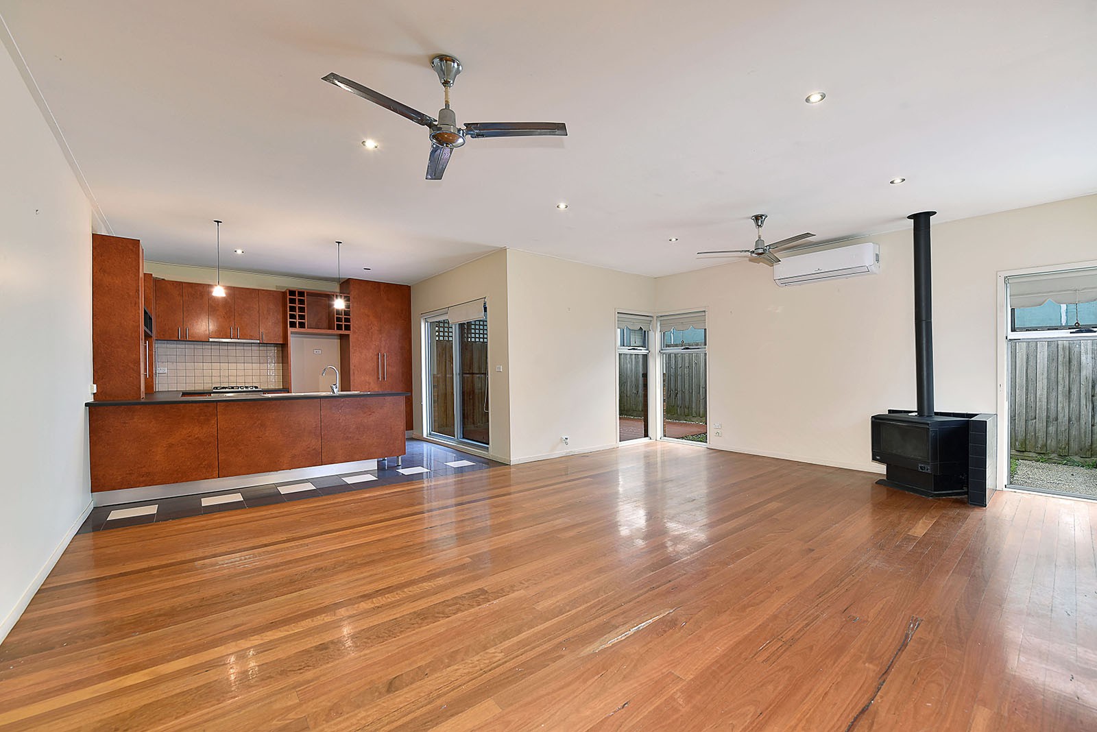 53A Deutscher Street, Avondale Heights, VIC 3034, Avondale Heights - Thumbnail 2