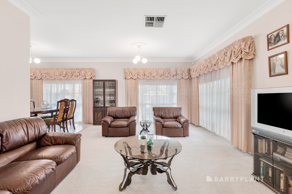 54 Arthur Phillip Way, Mill Park, VIC 3082 - Thumbnail 2 - 07/05/2025