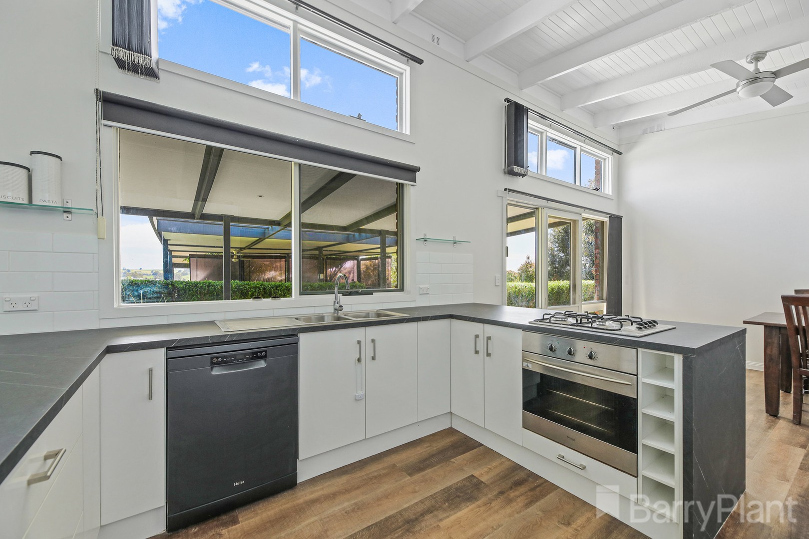 54 Biram Drive, Warragul, VIC 3820, Warragul - Thumbnail 3