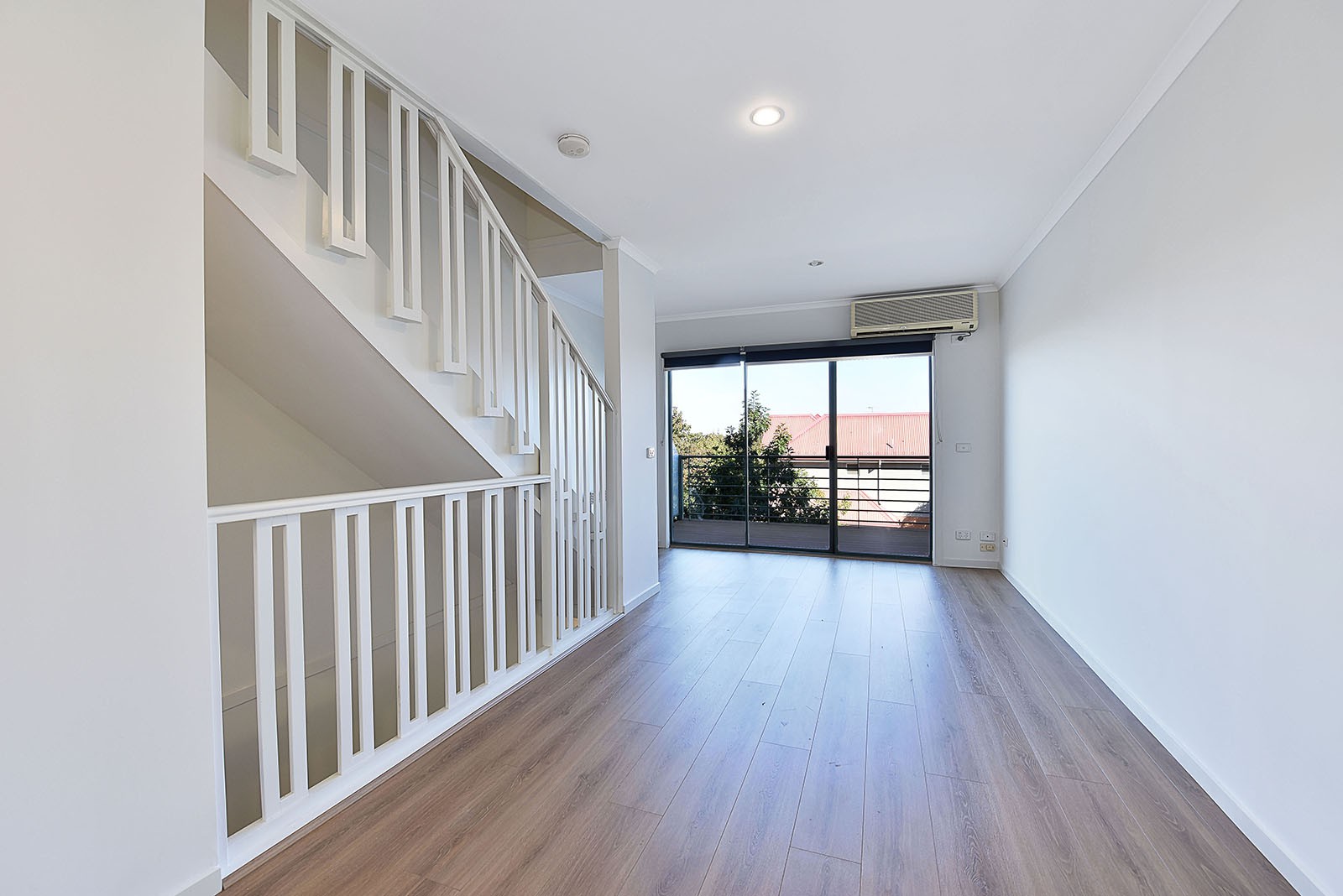 54 Blair St, Maribyrnong, VIC 3032 - Thumbnail 2 - 03/04/2025