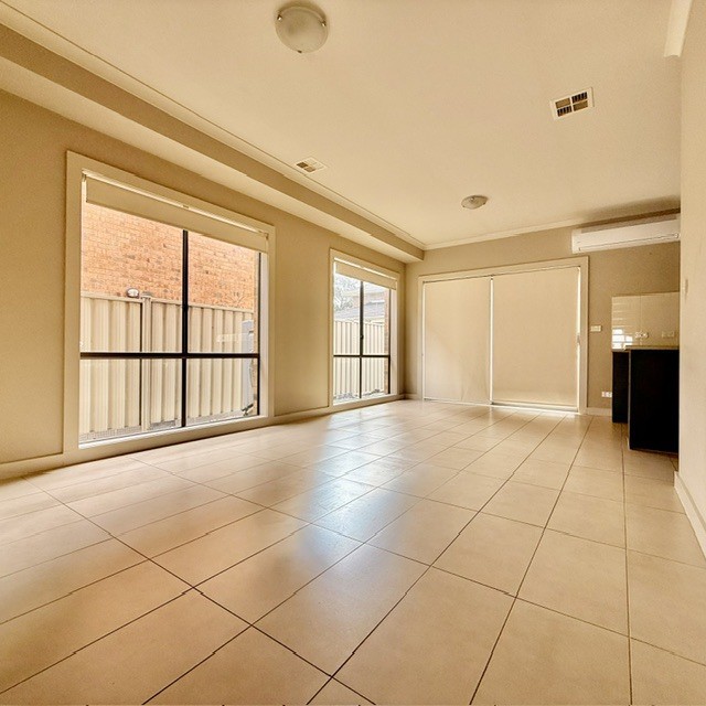 54 College Street, Caroline Springs, VIC 3023 - Thumbnail 2 - 16/07/2026