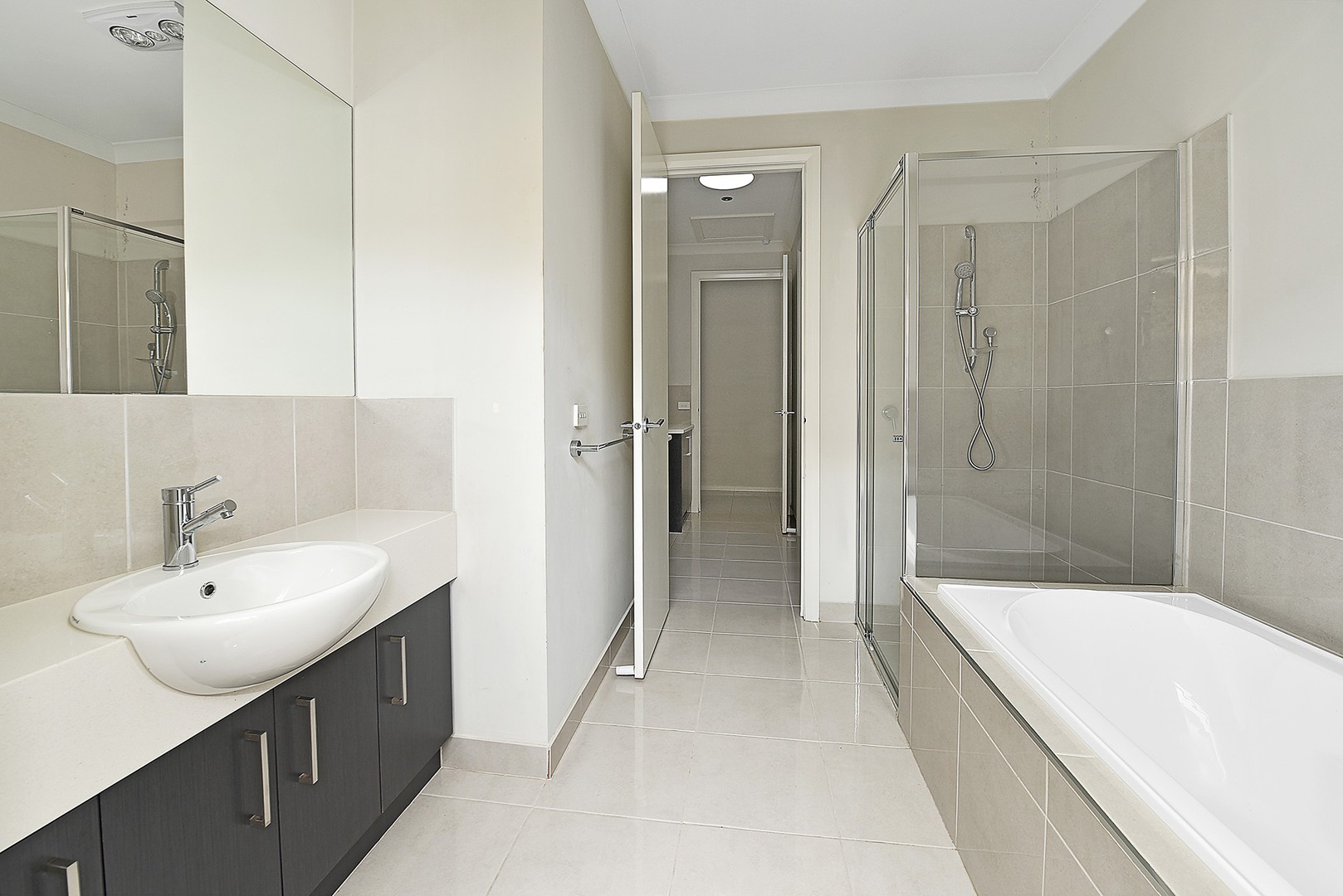 54 Etzel Street, Airport West, VIC 3042, Airport West - Thumbnail 4
