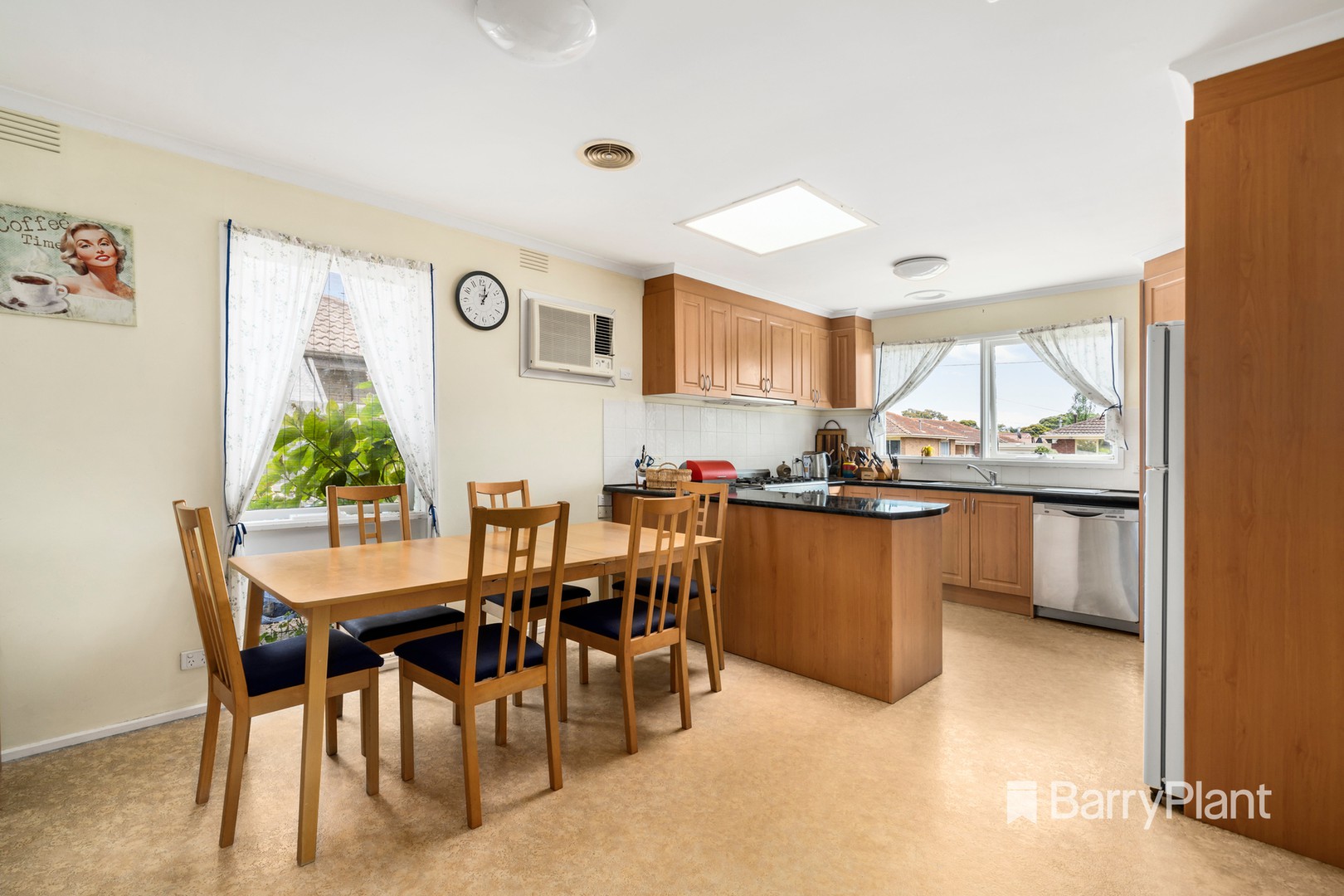 54 Gairloch Drive, Frankston, VIC 3199, Frankston - Thumbnail 2
