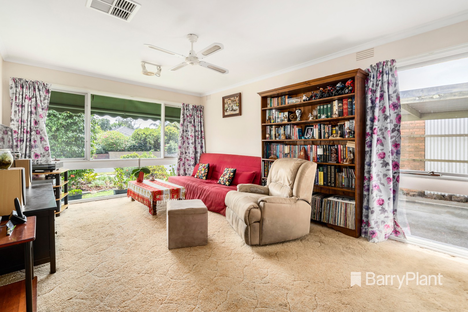 54 Gairloch Drive, Frankston, VIC 3199, Frankston - Thumbnail 3