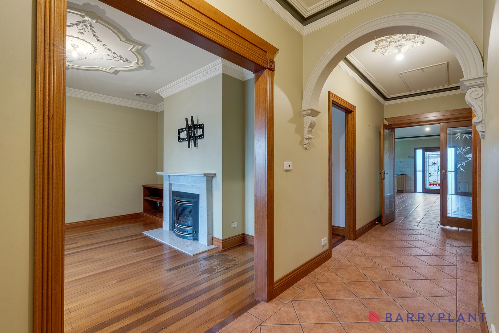 54 Gloucester Street, Reservoir, VIC 3073, Reservoir - Thumbnail 3
