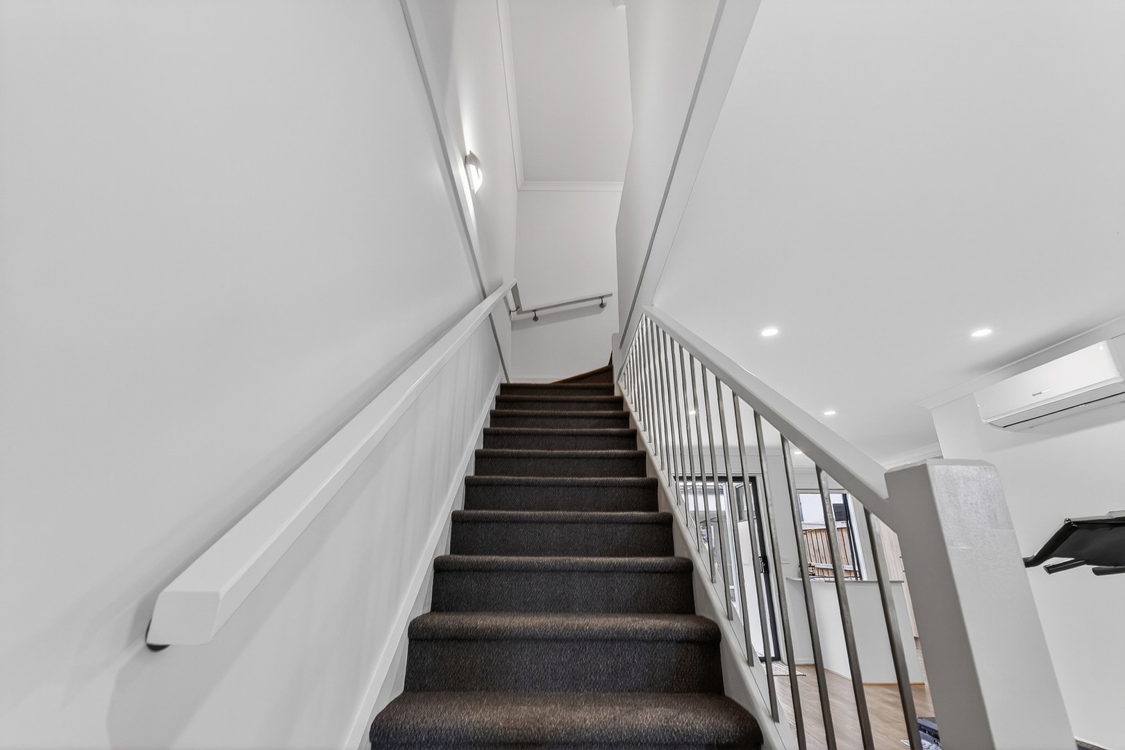 54 Greaves Avenue, Deanside, VIC 3336, Deanside - Thumbnail 8