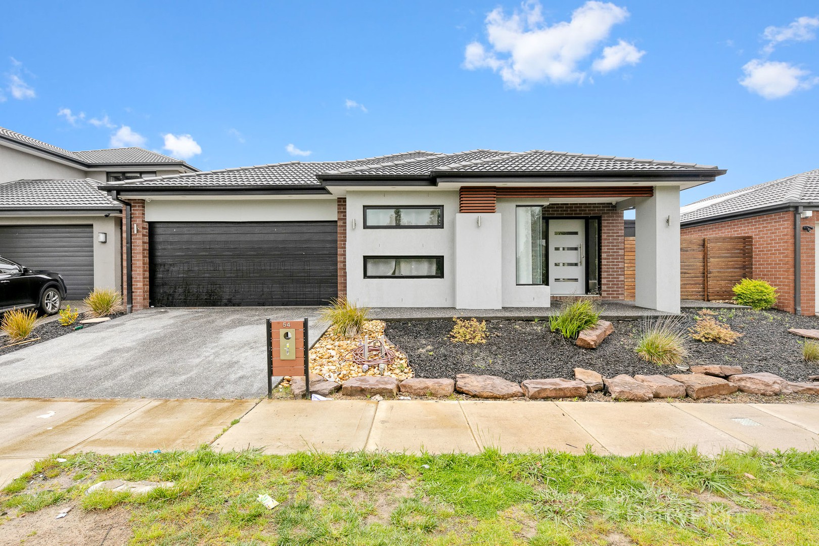 54 Grisham Drive, Officer, VIC 3809 - Thumbnail 1 - 05/11/2021