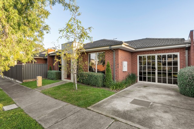 54  Hart Street, Airport West, VIC 3042 - Thumbnail 1 - 06/10/2021