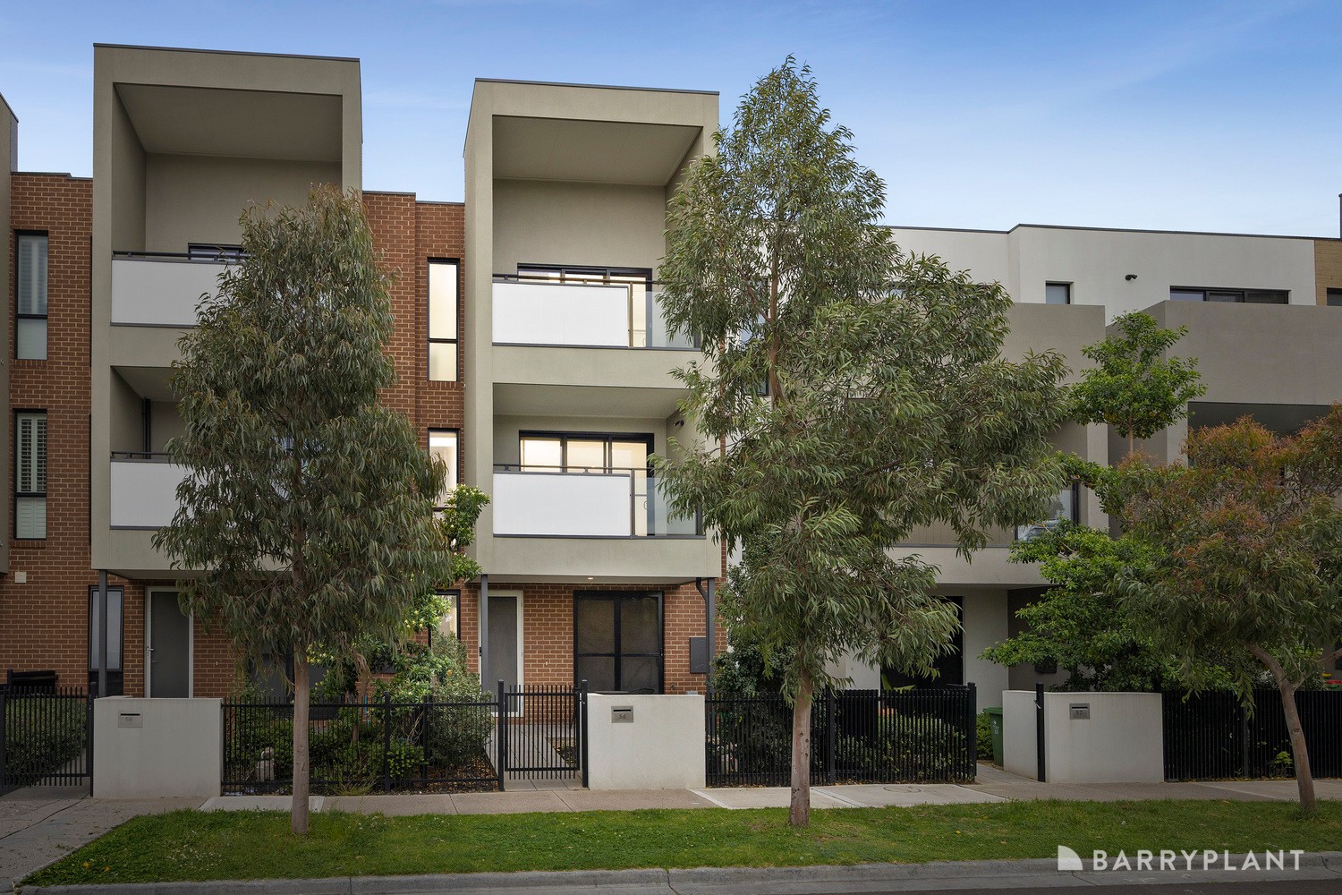 54 Holzer Crescent, Braybrook, VIC 3019 - Thumbnail 2 - 12/10/2026