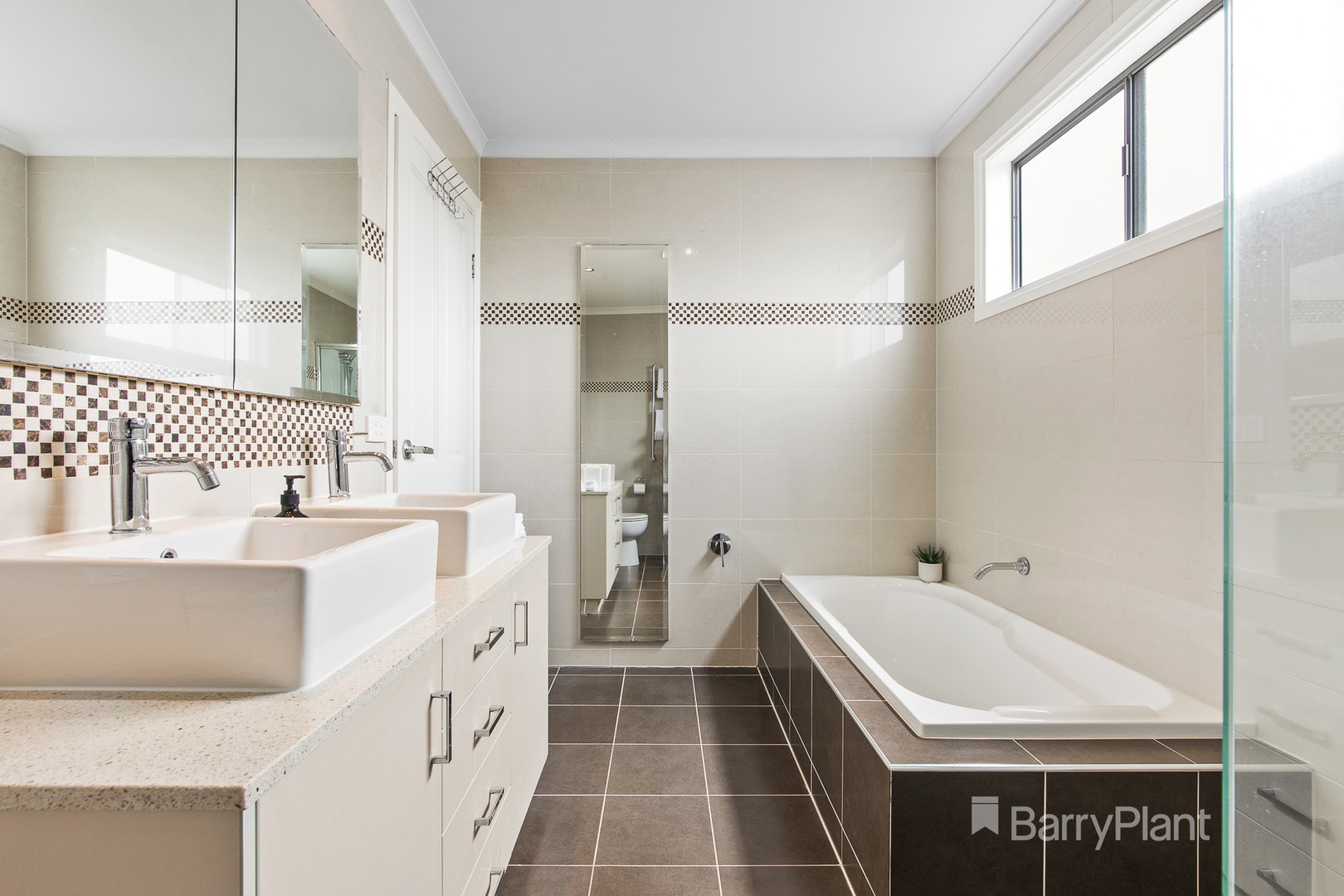 54 Huntington GroveCoburg, VIC 3058, Coburg - Thumbnail 7