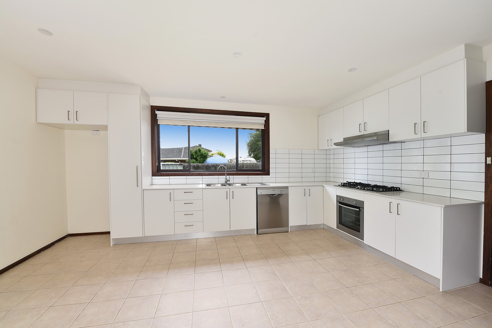 54 Lackenheath Drive, Tullamarine, VIC 3043 - Thumbnail 1 - 06/12/2021