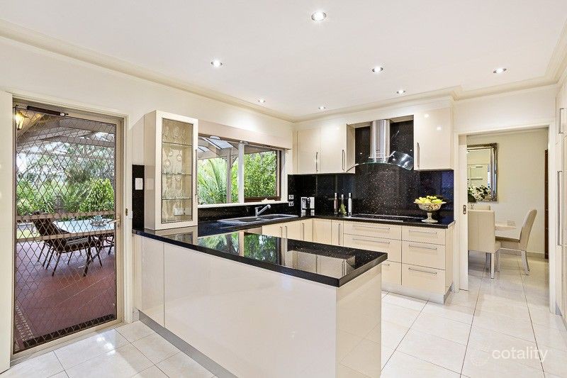 54 Newlands Crescent, Doncaster East, VIC 3109 - Thumbnail 2 - 02/04/2026