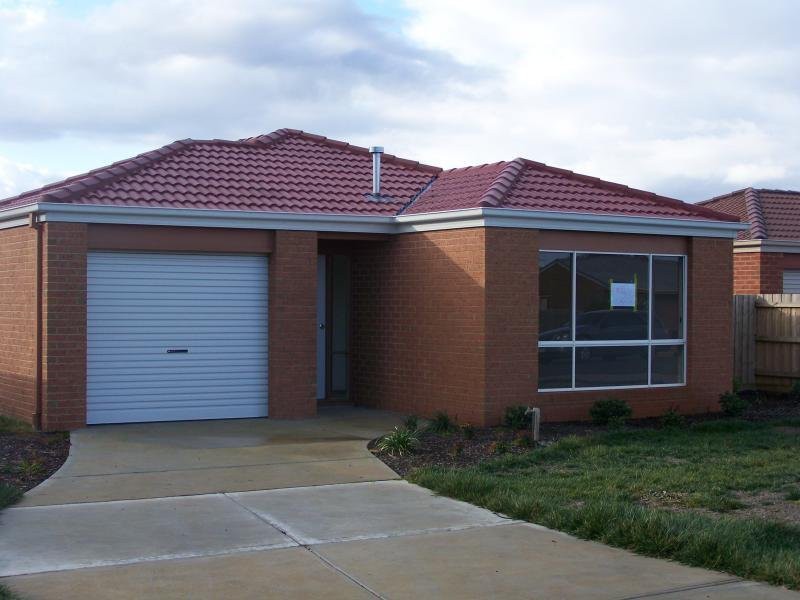 54 Phillip Street, Melton South, VIC 3338 - Image - 28/07/2026