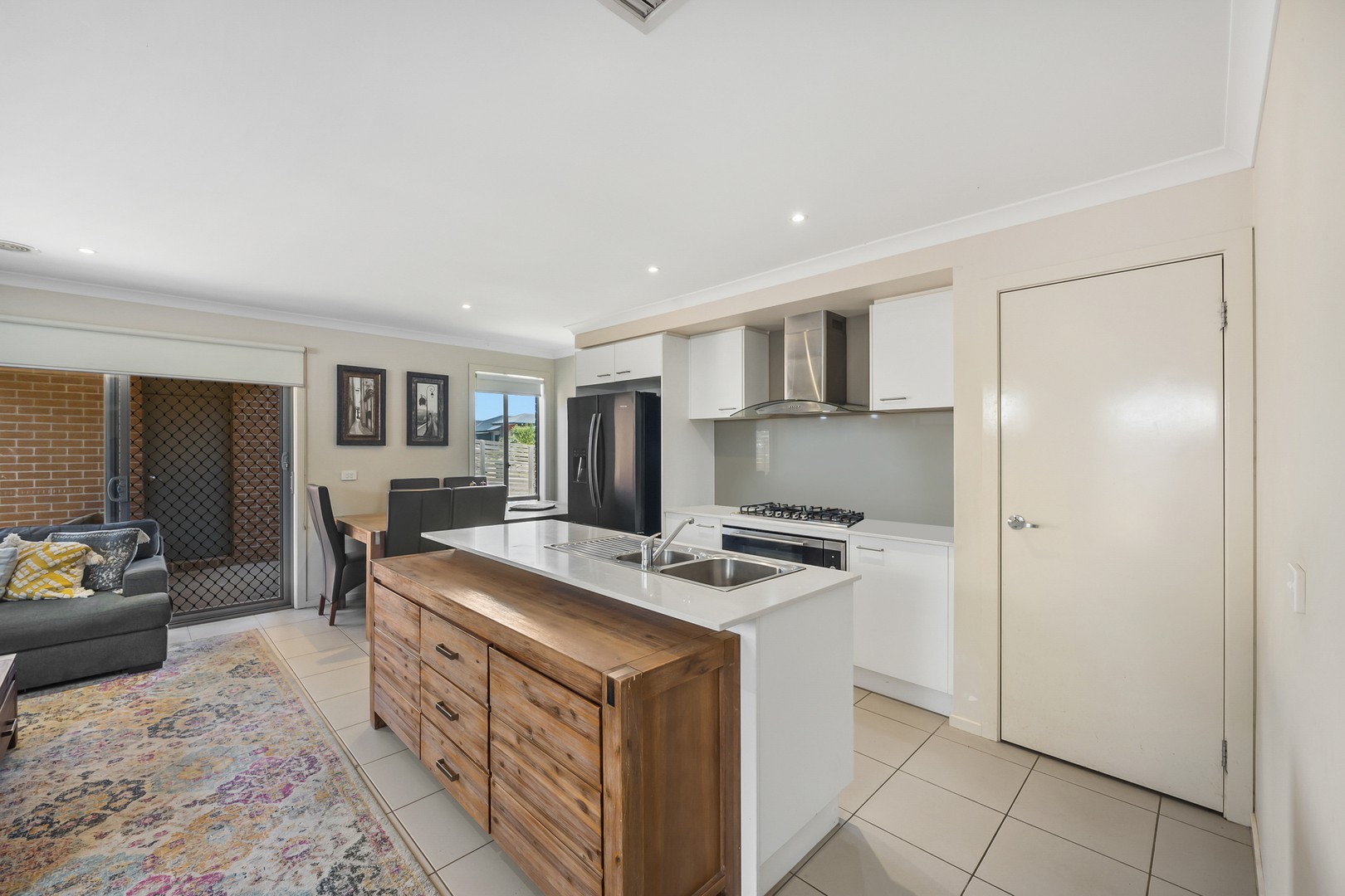 54 Powlett Street, Werribee, VIC 3030, Werribee - Thumbnail 3