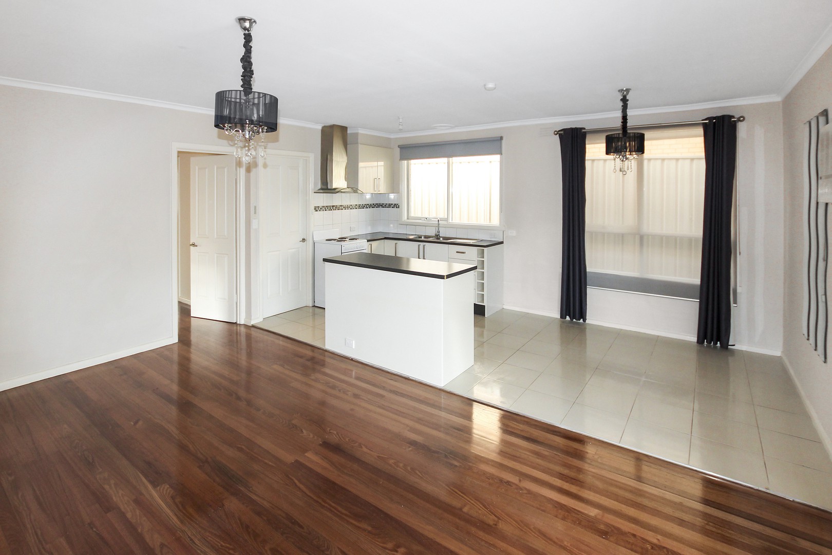 54 Rosehill  Road, Niddrie, VIC 3042 - Thumbnail 2 - 25/01/2022