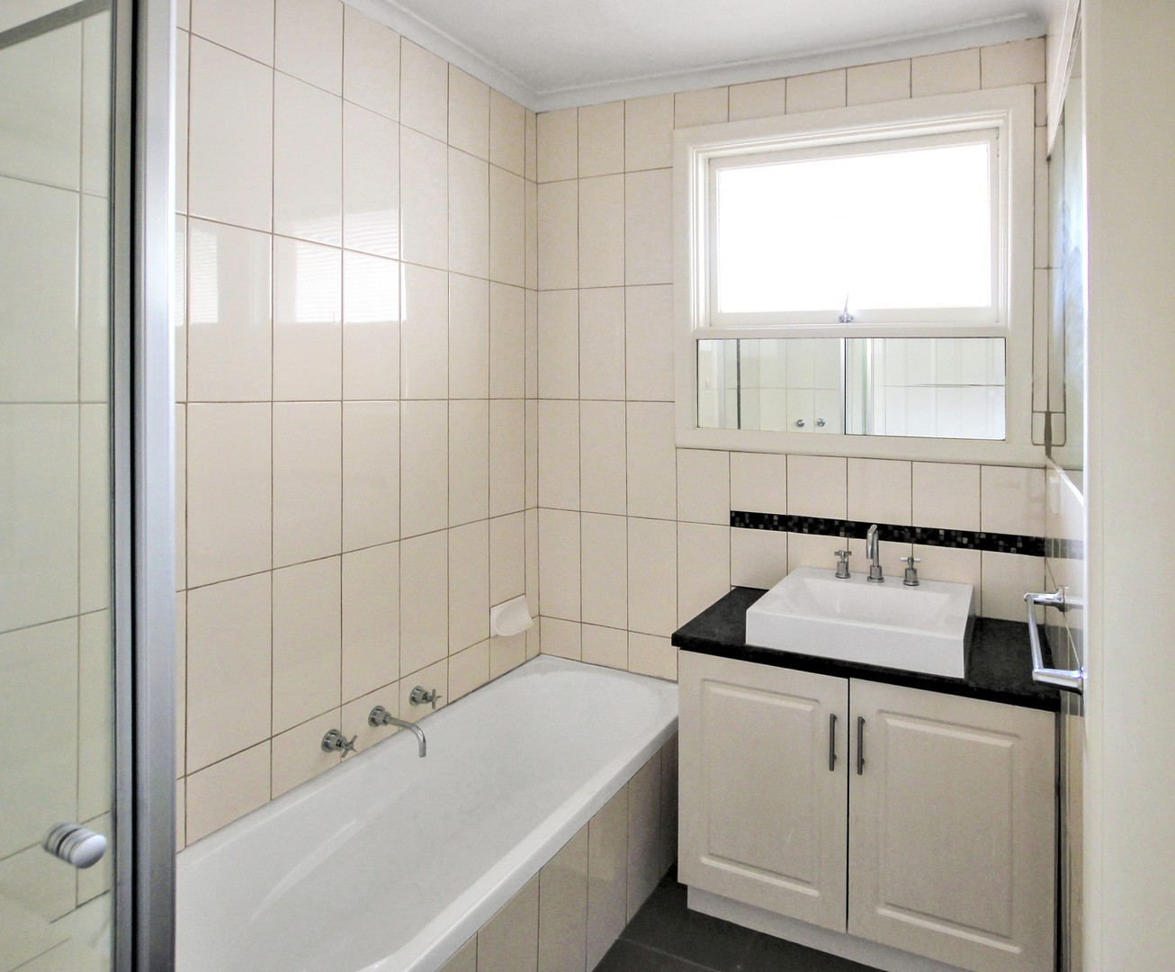 54 Rosehill  Road, Niddrie, VIC 3042, Niddrie - Thumbnail 5