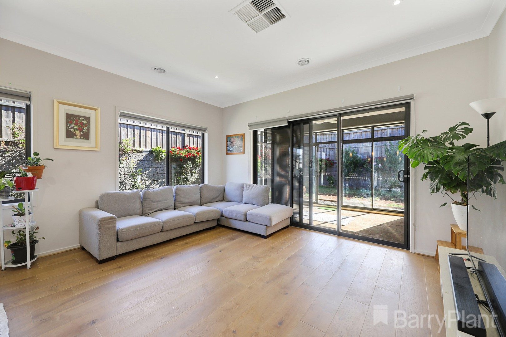 54 Sunnybrook Avenue, Warragul, VIC 3820, Warragul - Thumbnail 6