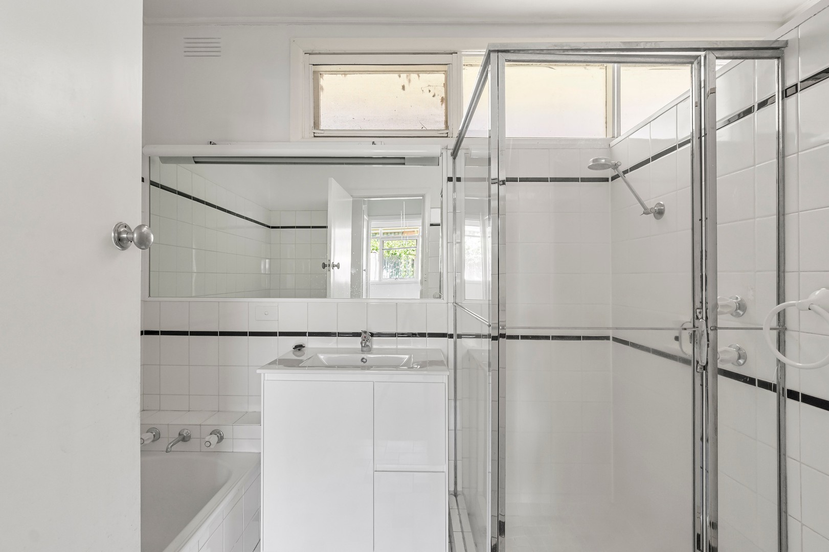 54 Trentwood Avenue, Balwyn North, VIC 3104, Balwyn North - Thumbnail 7
