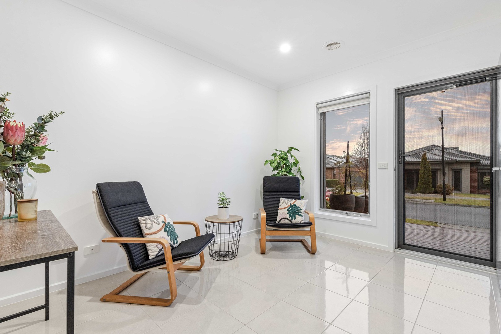 54 Twain Way, Fraser Rise, VIC 3336 - Thumbnail 2 - 24/08/2023