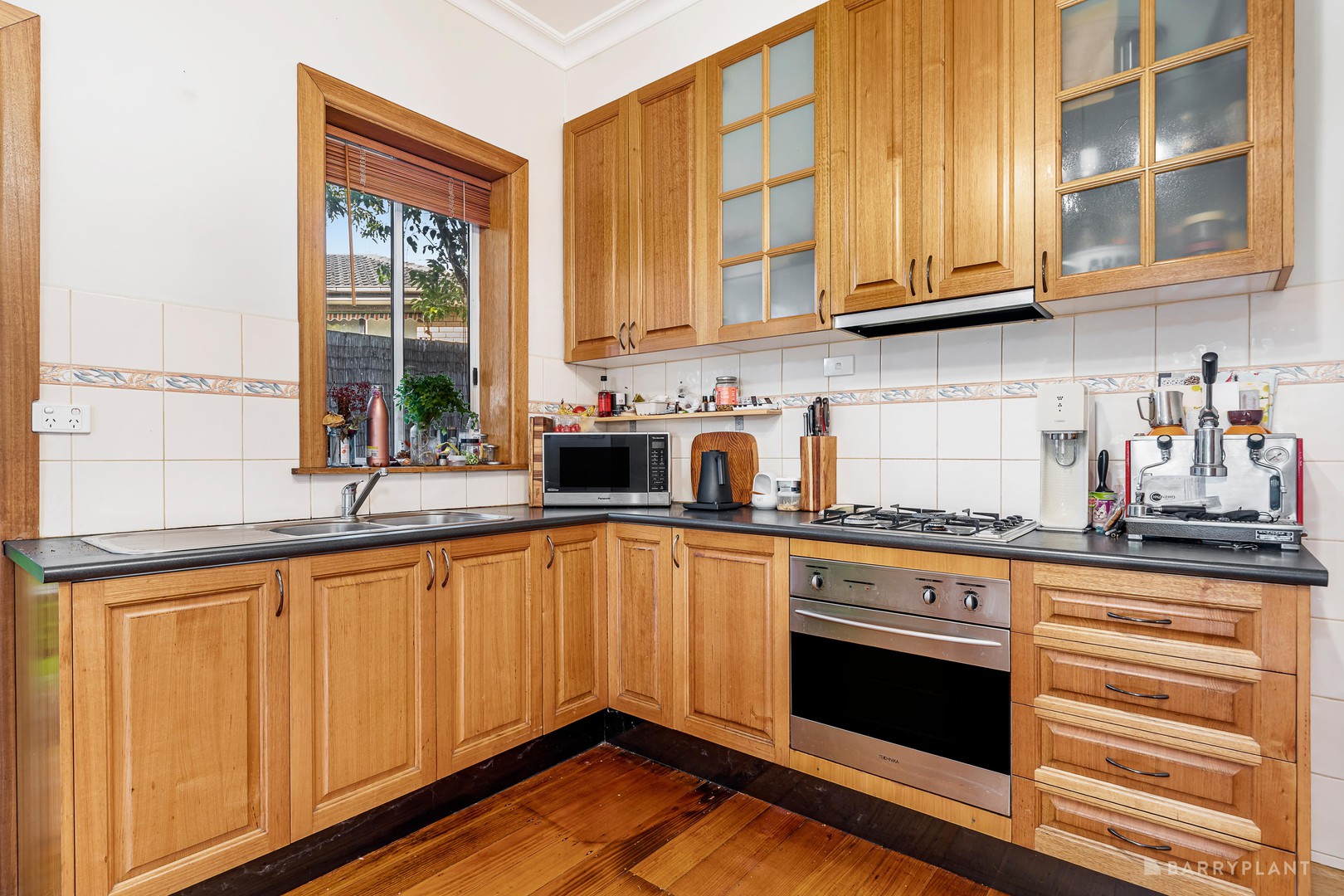54 Warrandyte Road, Ringwood, VIC 3134, Ringwood - Thumbnail 4