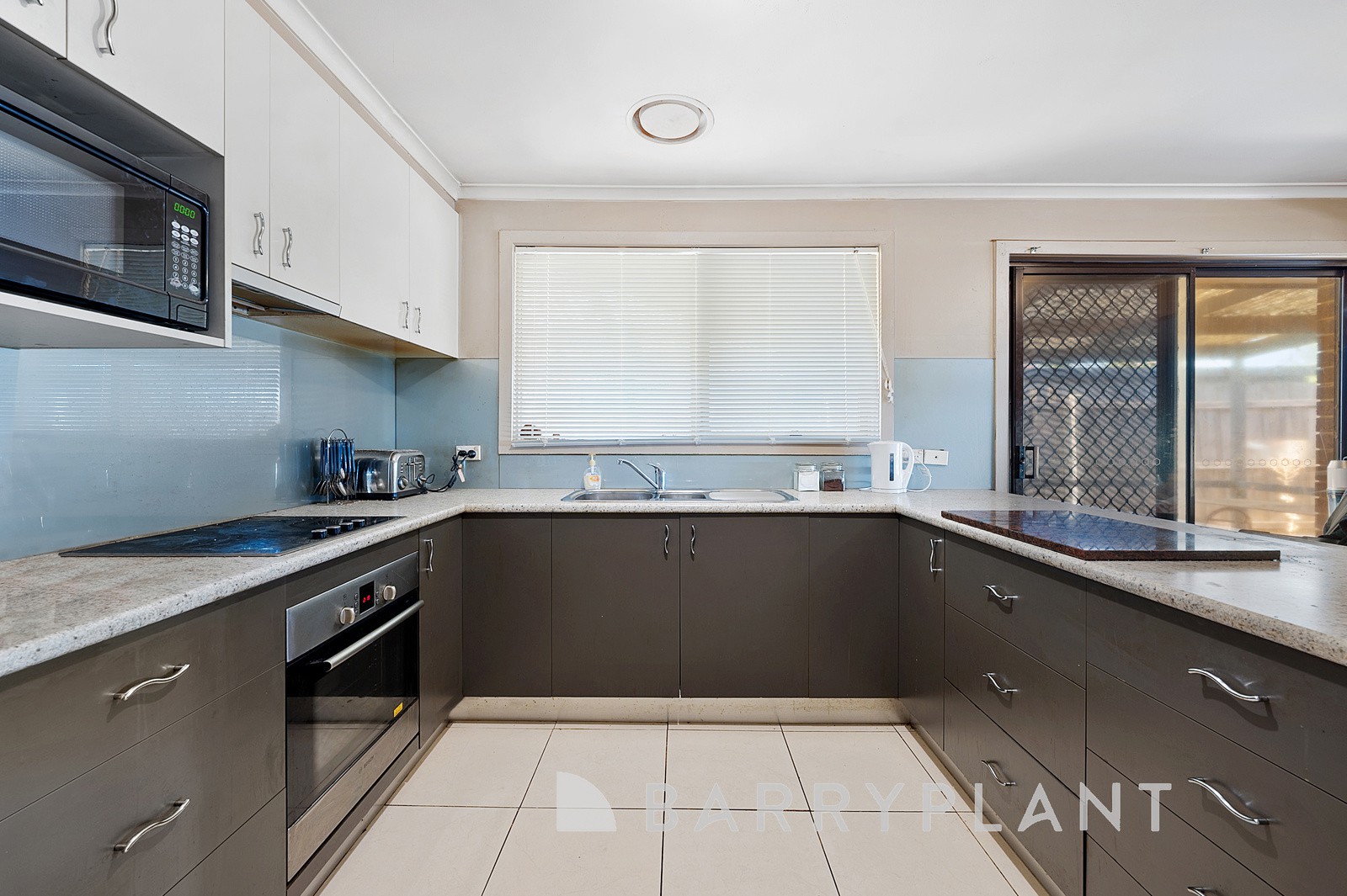 54 Westcott Parade, Rockbank, VIC 3335, Rockbank - Thumbnail 3