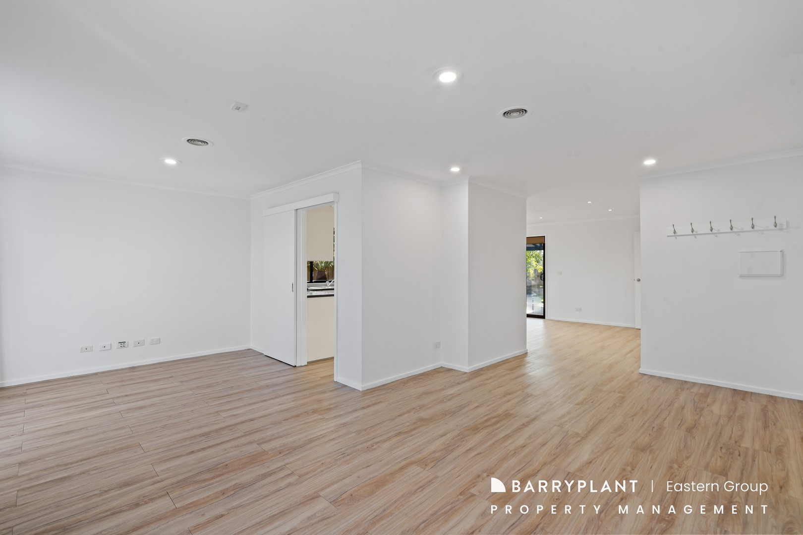 54 Willow Avenue, Rowville, VIC 3178, Rowville - Thumbnail 4